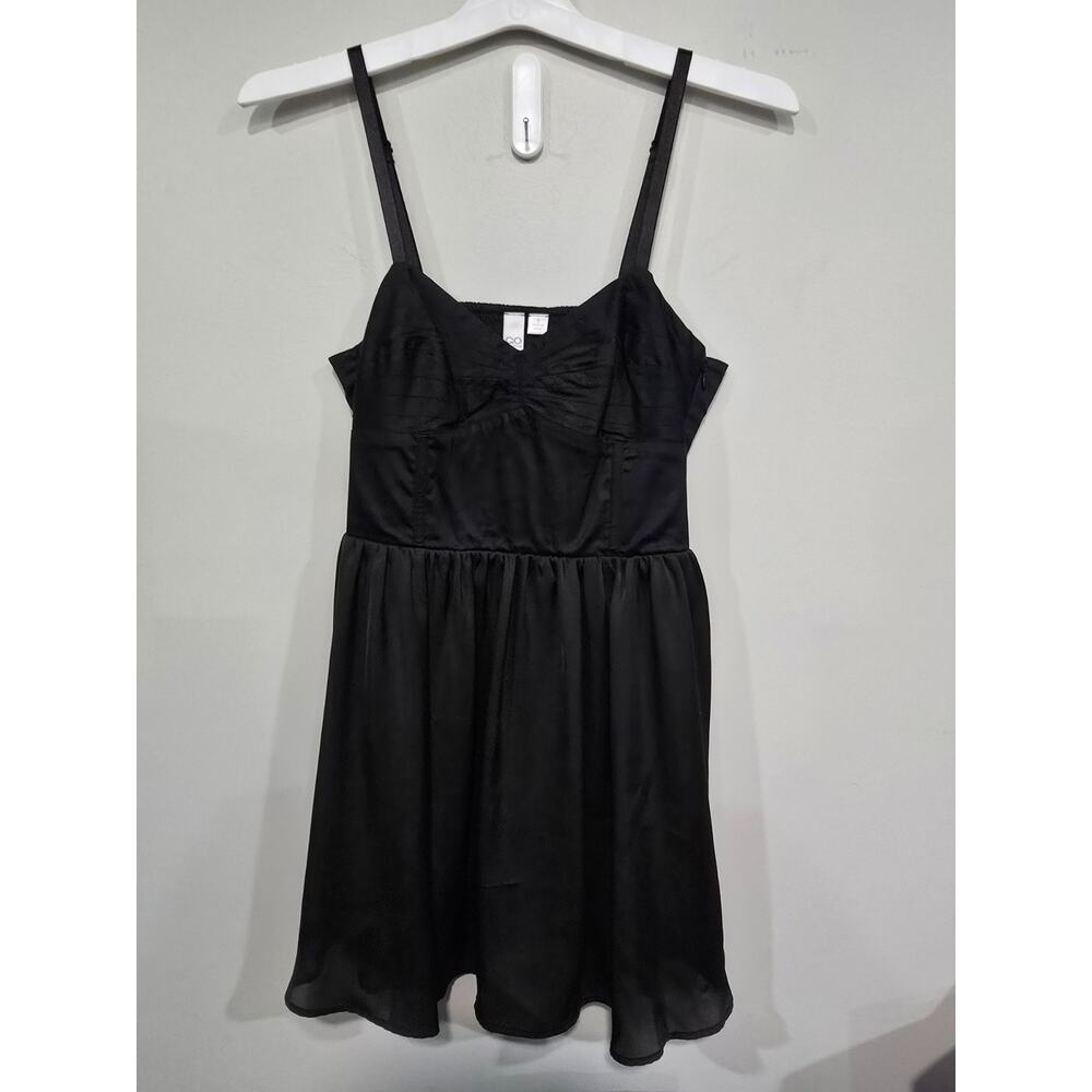 GO International Women's Size 9 Little Black Flutter Dress w/Adjustable Straps